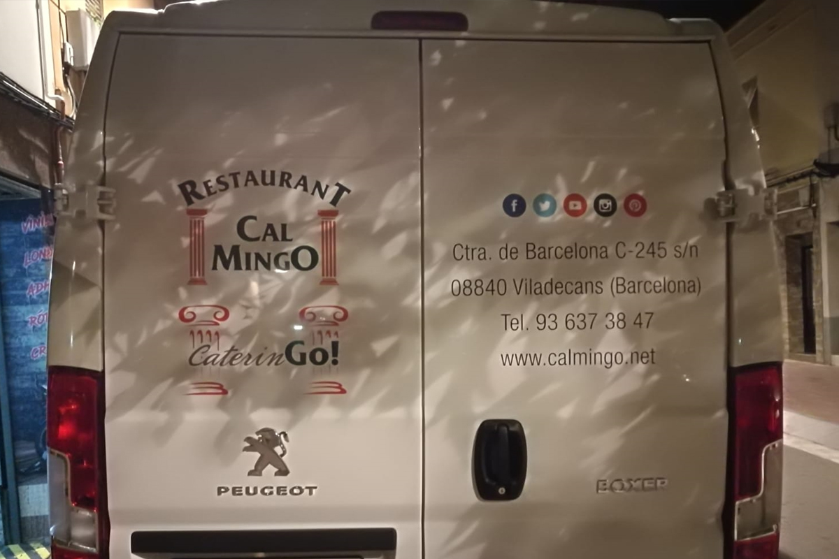 Rotulación furgoneta Restaurant Cal Mingo-JkD Rotulación