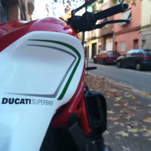 Rotulación Ducati Superbike-JkD Rotulación