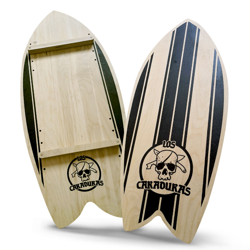 Diseño y producción tabla de surf balance para Los Caraduras