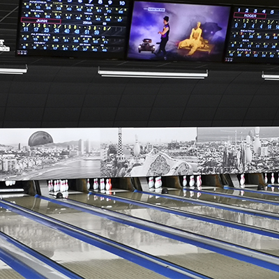 Proyecto decoración interiores-cartelería para bolera Bowling Pedralbes