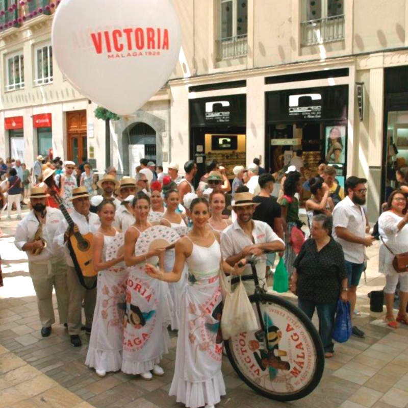 Street marketing para Cerveza Victoria 2019 en la Feria de Málaga